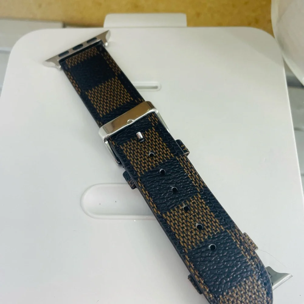 Cute Watchband For Apple Watch Any Series In Checkered Brown Design
